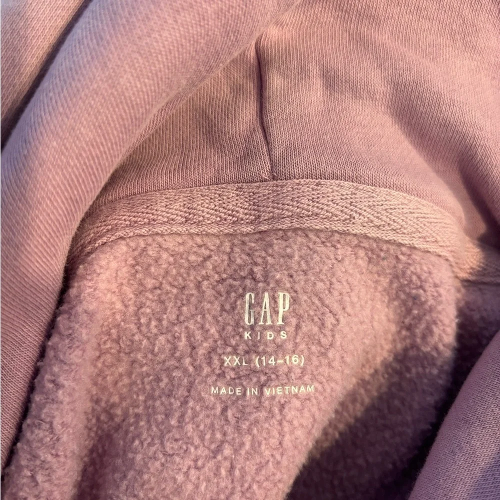 GAP Girl’s Casual Lavender Hoodie Sweater size XXL (14-16)